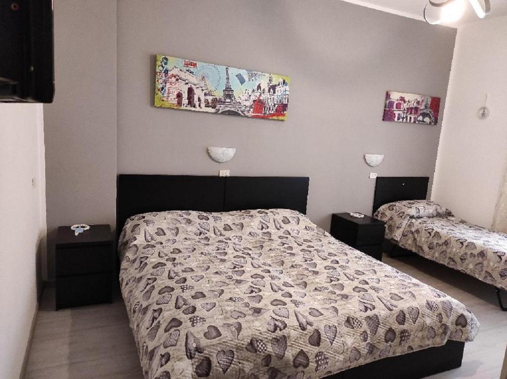 Camera doppia con bagno privato affittacamere Ostia Roma