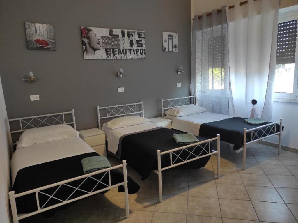 Camera singola affittacamere Casa Giò Ostia Lido Roma